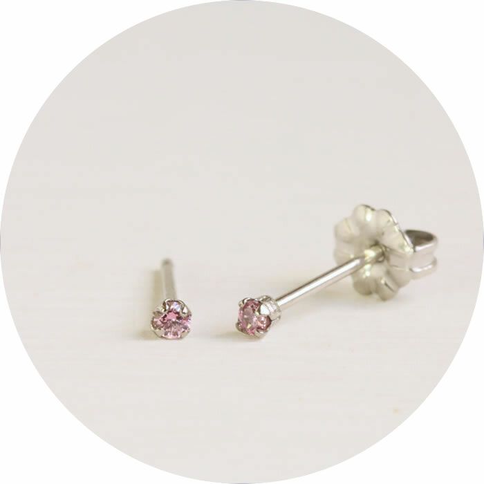 mariko tsuchiyama マリコツチヤマ　片耳パールピアス　左耳 mariko tsuchiyama マリコツチヤマ 片耳パールピアス 左耳