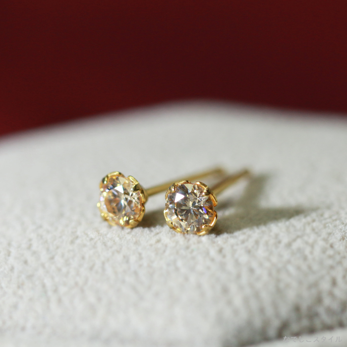 075P♪【売約済み】フープピアス　流線型　ダイヤ　ジルコニア　ゴールドコート 075P♪【売約済み】フープピアス 流線型 ダイヤ ジルコニア ゴールドコート