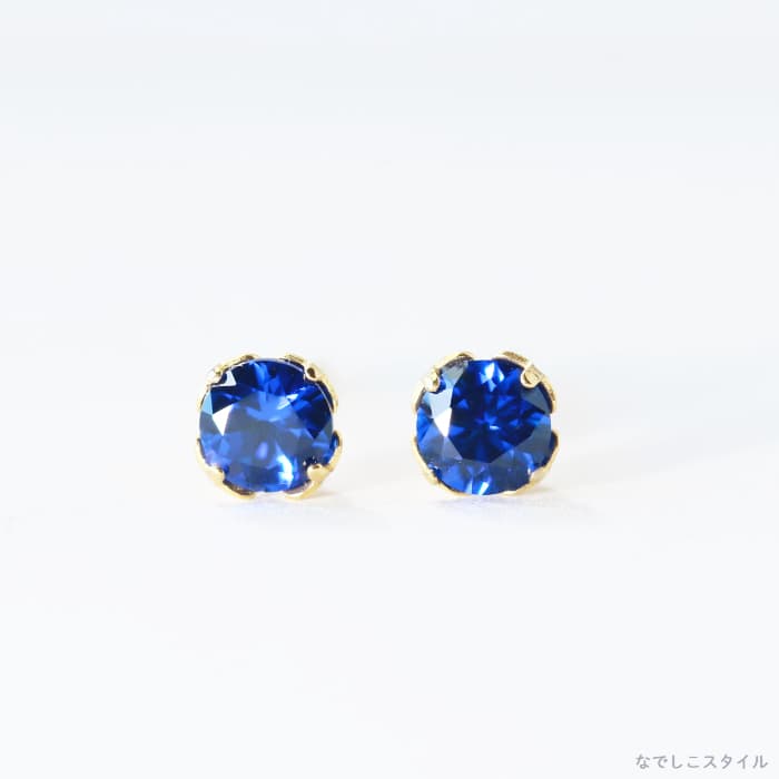 チタンピアス「ゴールドカラー/アウイナイト４ｍｍ」のカット説明する画像