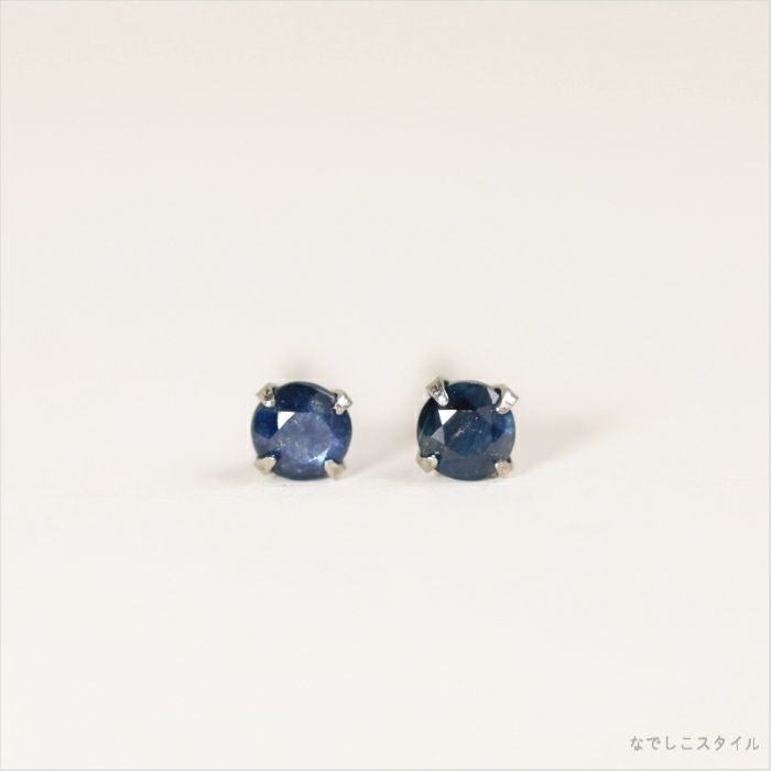 ブルーサファイア/チタンピアス（スタッドピアス）