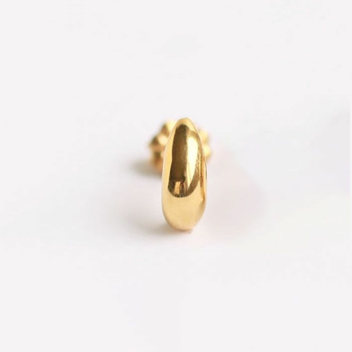 片耳販売※】三日月ピアス チタンピアスの通販SHOP｜なでしこスタイル