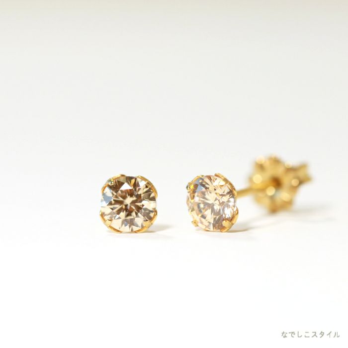 一粒キュービックジルコニア「ゴールドカラー/シャンパンダイア」4mm